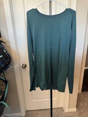 lululemon athletica Long Sleeve Tee Teal